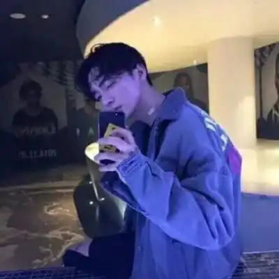 杨逸晨